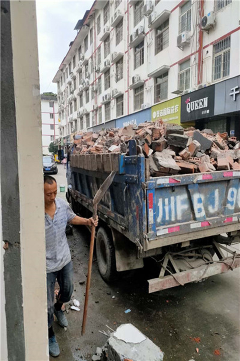 建渣清运1.jpg